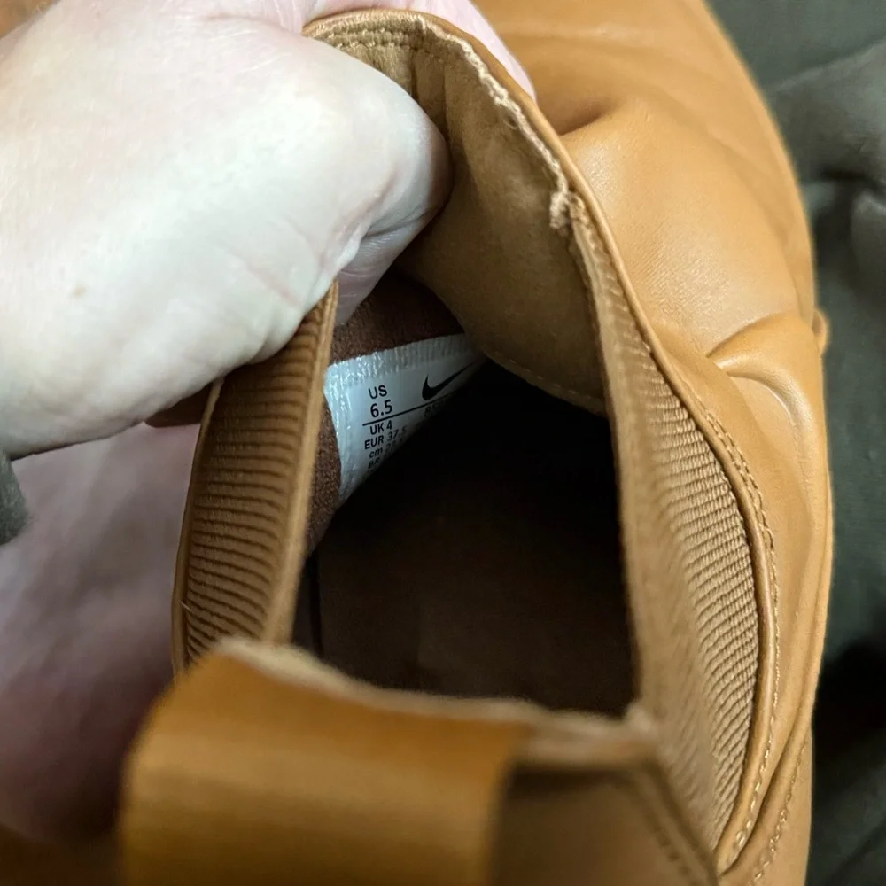 Nike Air Max Thea Mid Sneakers - Size 6.5 - NWOB - Picture 5 of 5